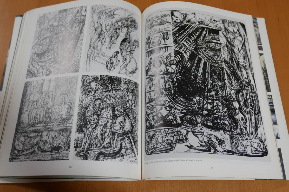 ＜洋書＞　TASCHEN　HR GIGER　ARh＋　H・R・ギーガー　画集　イラスト集　30cm・23cm　全96ページ　中古品_画像10