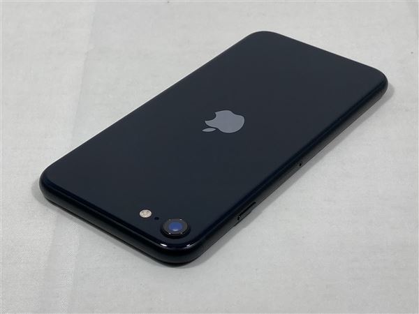iPhoneSE 第3世代[64GB] au/UQ MMYC3J ミッドナイト【安心保証】_画像4