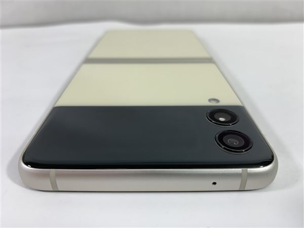 Galaxy Z Flip3 5G SC-54B[128GB] docomo クリーム【安心保証】_画像6