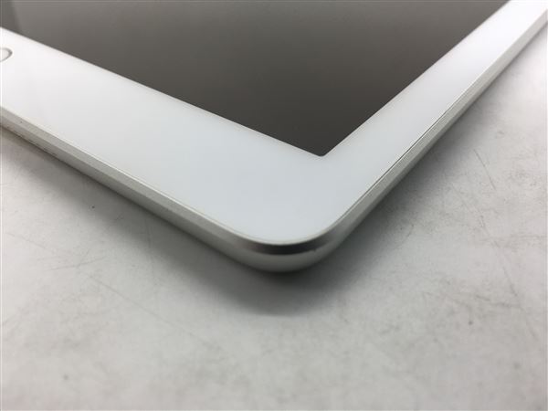 iPad 9.7インチ 第6世代[32GB] セルラー docomo シルバー【安 …_画像6