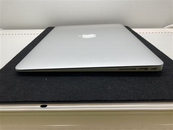 MacBookAir 2013 год продажа MD761J/A[ безопасность гарантия ]