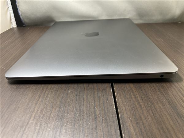 MacBookAir 2020年発売 MVH22J/A【安心保証】_画像6