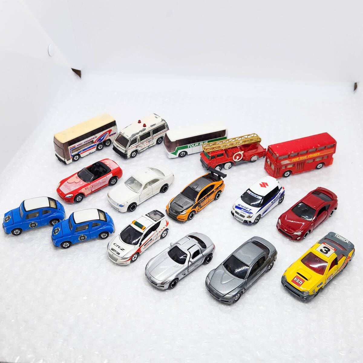 [ST-02296] トミカ まとめて セット CR-Z メルセデス ベンツ 86 インプレッサ スバル 360 バス 日本製 救急車等 ミニカー 模型 おもちゃの画像1