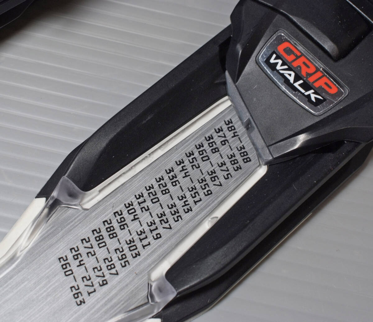 Yahoo!オークション - 送料込 MARKER FDT 12.0 GW Quikclik Yahoo!オークション - 送料込 MARKER FDT 12.0 GW Quikclik