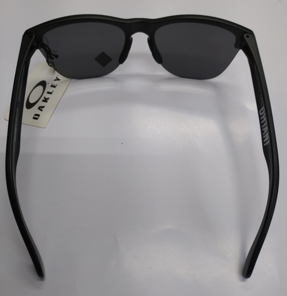 ☆激レア品☆限定品★大谷翔平シグネチャー×オークリー（OAKLEY）正規品 サングラス　9374-3863【FROGSKINS　LITE】【Prizm】プレミアム品_画像5