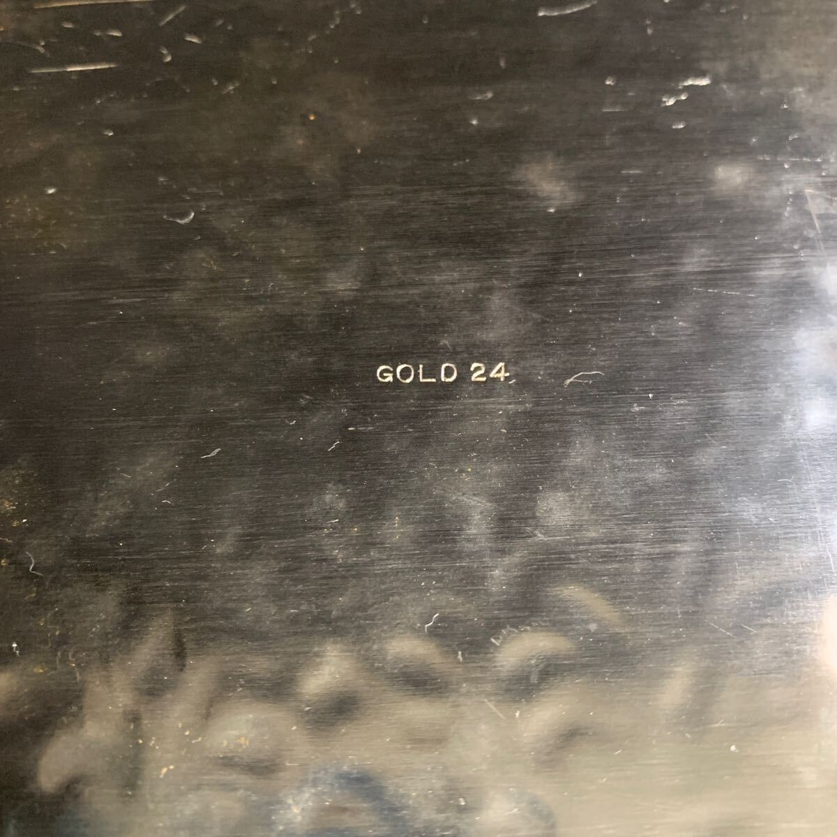 GOLD24 刻印入り 皿 366g 26.5㎝×26.5㎝ 金皿 (9403)の画像5