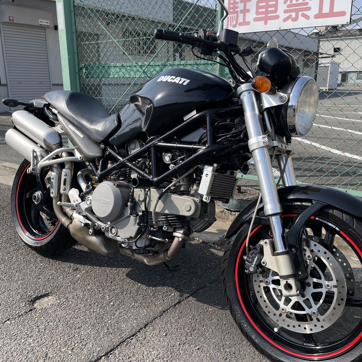 極上 ドゥカティ モンスター S2R 800cc M414A 黒フレーム マルケジーニホイール ブレンボキャリパー 全国配送売切 検)DUCATI S4R 1000 1100の画像1