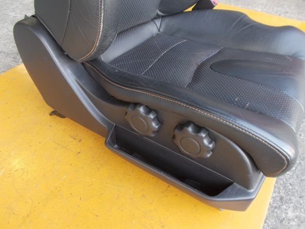 ニッサン フェアレディZ バージョンT Z33 - 運転席シート　レザー　革　パワー（フロント・Ｒ・右）　ヒーター付き - 514-017-D_画像6