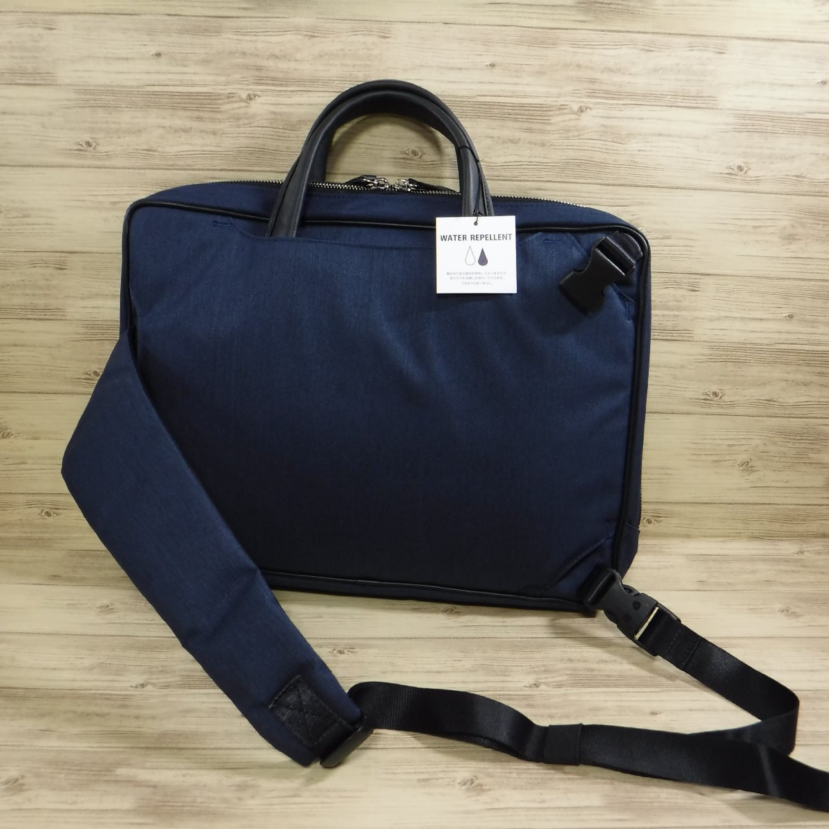 BB637izito regular price 25300 jpy new goods 2WAY business bag one shoulder bag water-repellent light weight ru shell PC correspondence A4 body bag IS/IT 962502