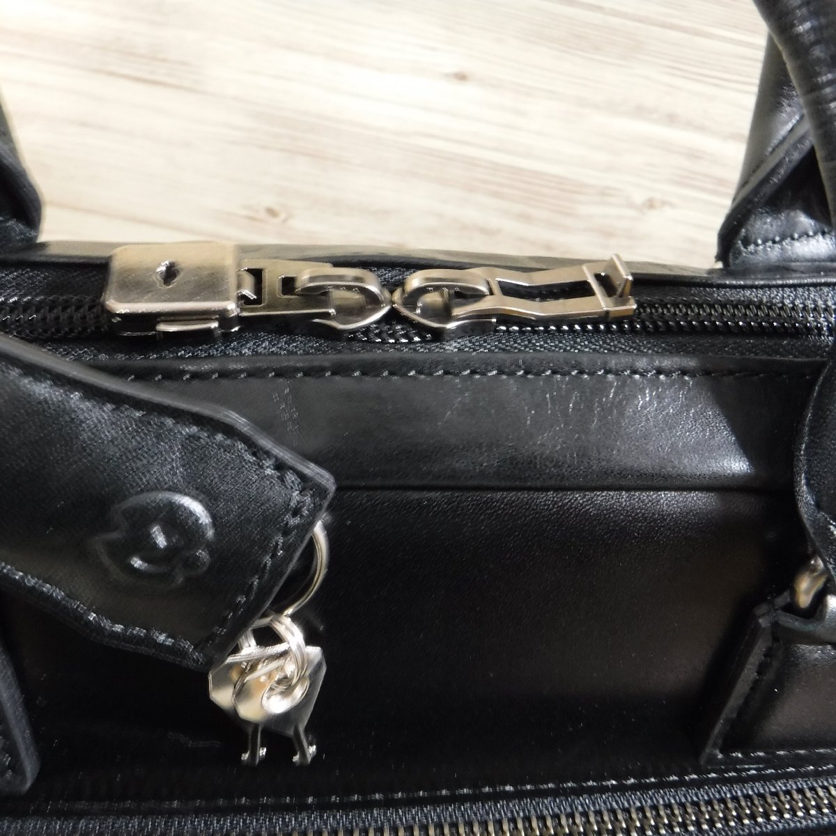 BB646 Mila Schon regular price 42900 jpy new goods black leather business bag key attaching made in Japan A4 arte 196532 black briefcase mila schon