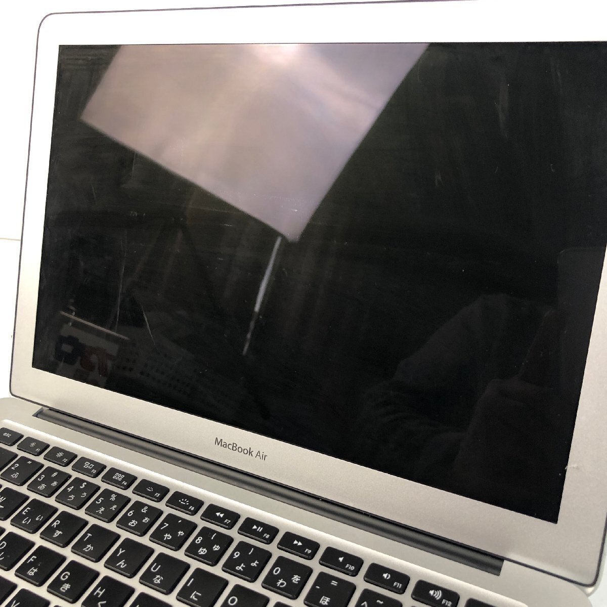 Y8-032八 Apple MacBook Air 2012 A1466 マック 起動 ジャンク品として 綺麗 愛知 80サイズ_画像3