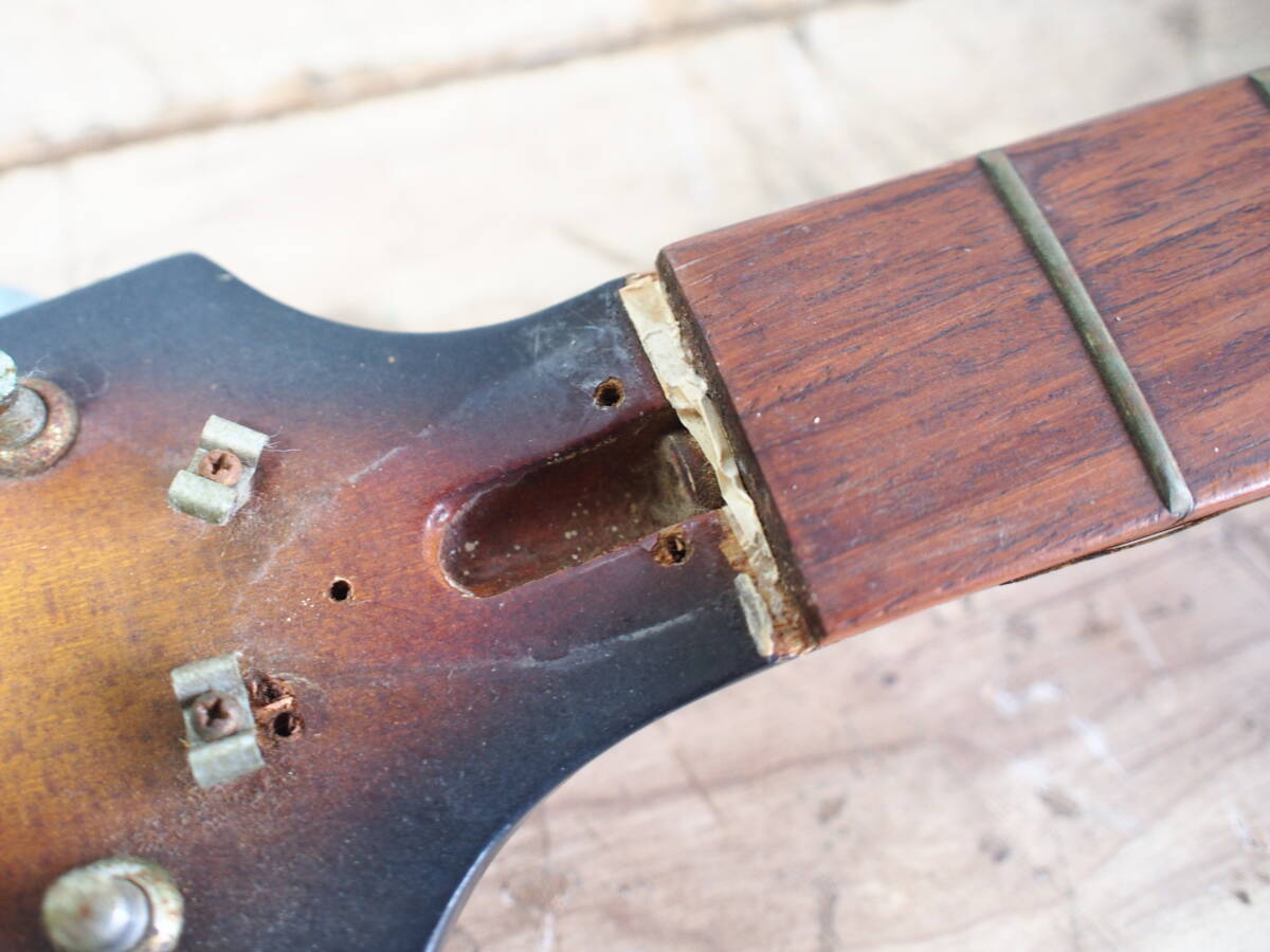 ☆【3T0212-12】 不明 バイオリンギター ジャパンビンテージ STEEL REINFORCED NECK MADE IN JAPAN ジャンク_画像9