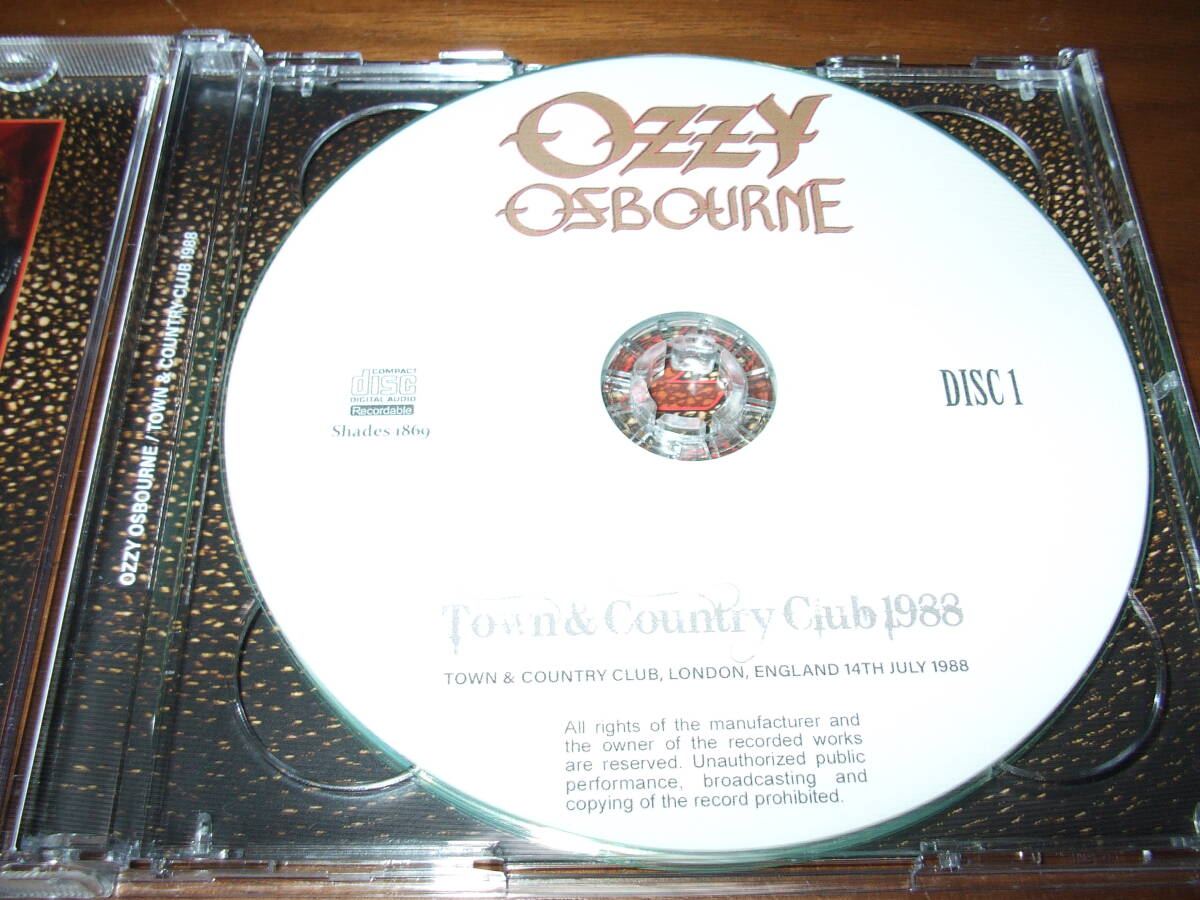 Ozzy Osbourne{ Town & Country Club 88 }* Live 2 sheets set 