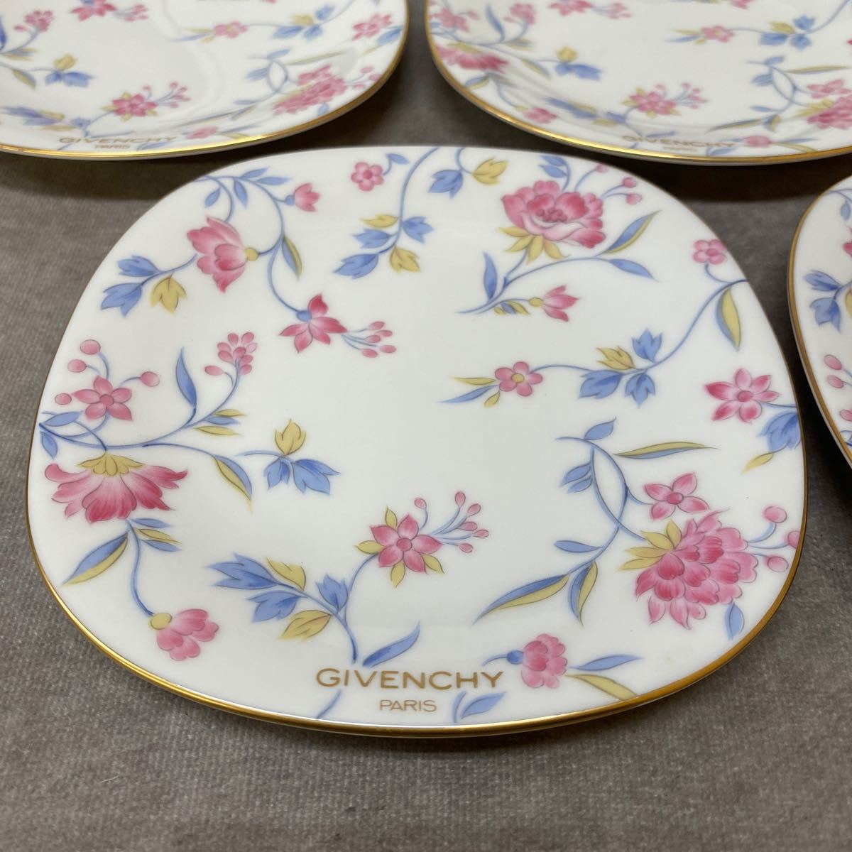 GIVENCHY ジバンシー ケーキ皿 小皿 5枚セット 食器 洋食器 GIVENCHY ジバンシー ケーキ皿 小皿 5枚セット 食器 洋食器