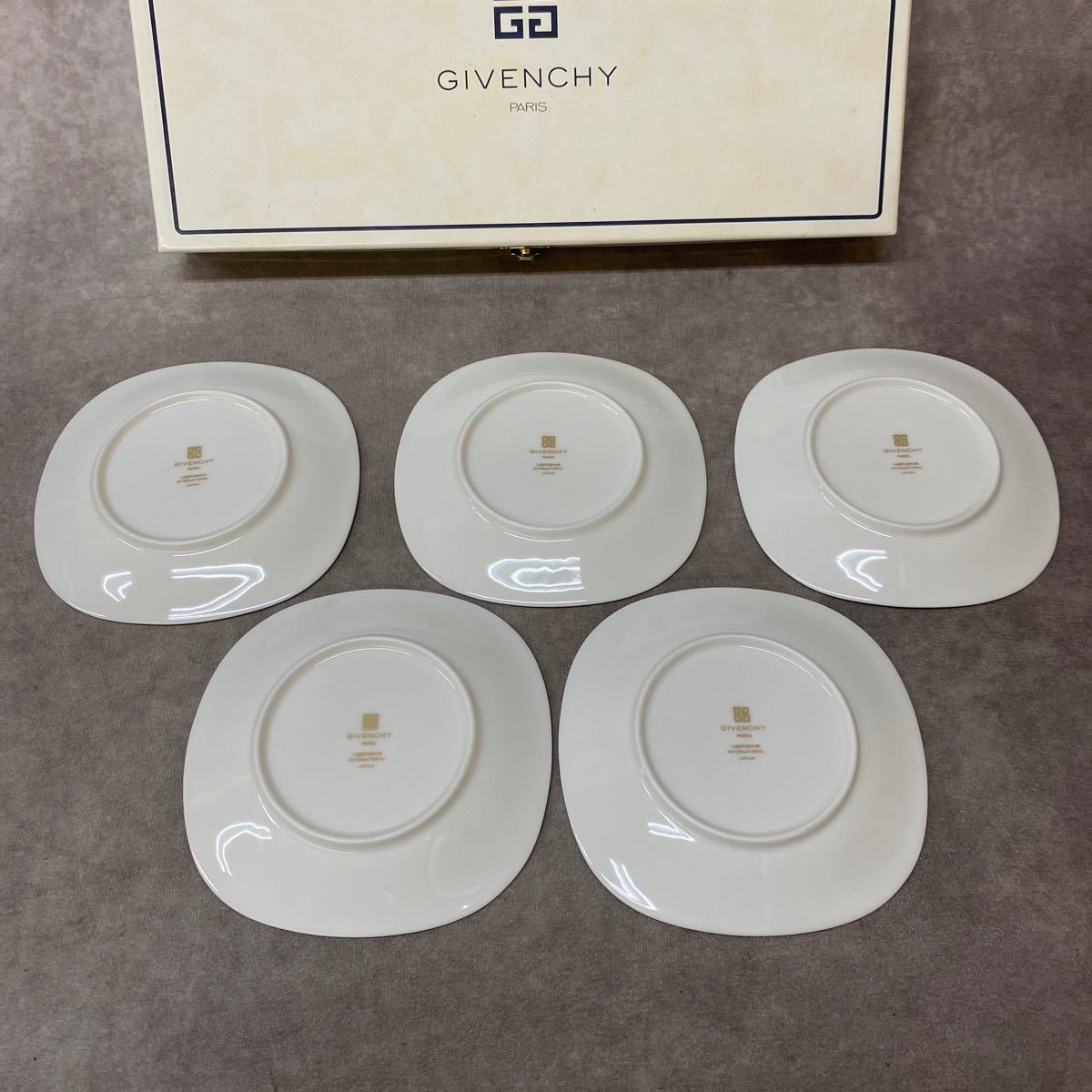 GIVENCHY ジバンシー ケーキ皿 小皿 5枚セット 食器 洋食器 GIVENCHY ジバンシー ケーキ皿 小皿 5枚セット 食器 洋食器