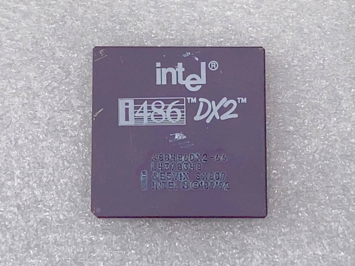 IntelDX2 i486DX2 インテル マイクロプロセッサ A80486DX266 66MHz 動作未確認 ジャンク品 クリックポスト対応の画像1