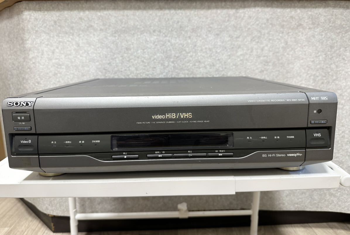 SONY ソニー　video Hi8/VHSビデオデッキ　WV-BW1 NTSC ●通電動作未確認※(ジャンク品)_画像1