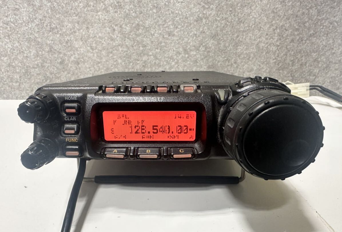 YAESU　 八重洲無線　トランシーバー FT-857　※通電確認のみ 現状品