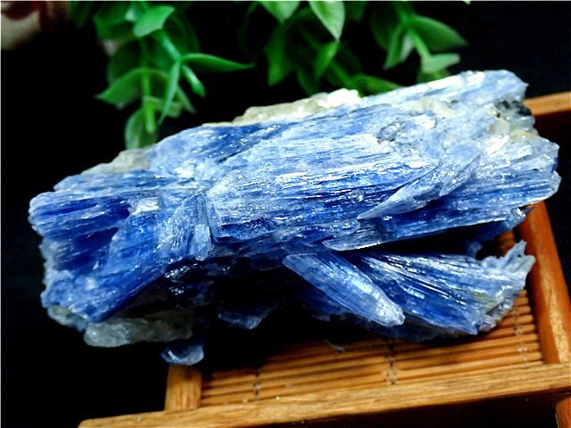AAA級天然藍晶石（カイヤナイト）鉱標178U3-29U156b_画像1