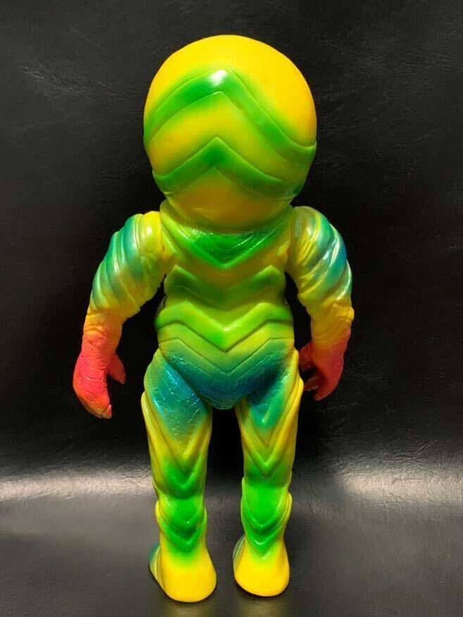 Yahoo!オークション - ガッツ星人 ソフビ ベアモデル M1号 限定 Yahoo!オークション - ガッツ星人 ソフビ ベアモデル M1号 限定