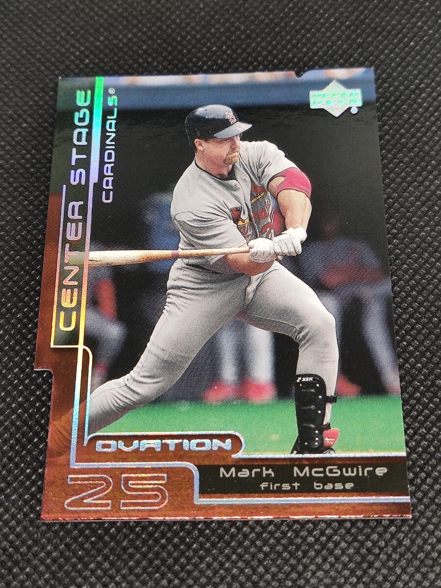 2000 UD OVATION CENTER STAGE ダイカット MARK McGWIRE マーク・マグワイア_画像1