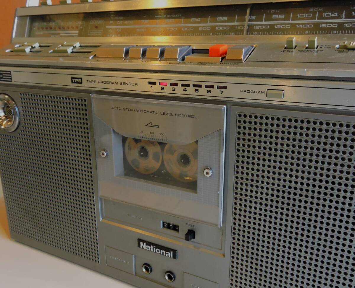 70s National ラジカセ RX-5300 「飛び越しMAC」整備済 動作品 良音 取説 /ハイポジ・カセットテープ/電池型コインケース 付属 ナショナル_選曲機能動作正常