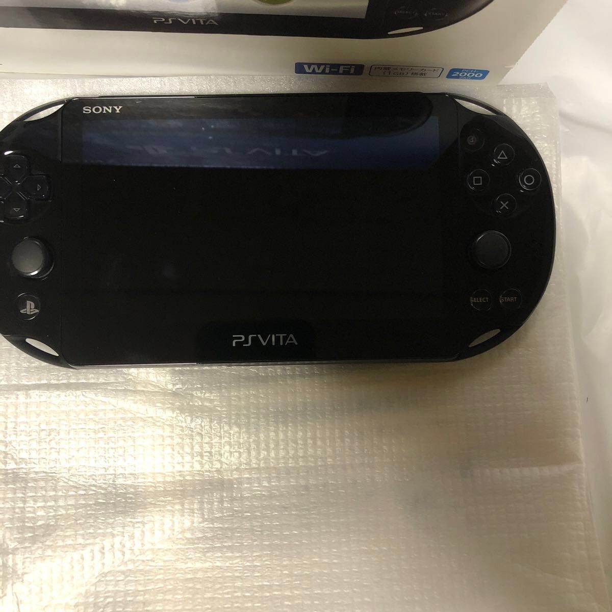 極美品ソニー SONY PSVITA Wi-Fiモデル ブラックPCH-2000ZA11  Vita 動作確認済み