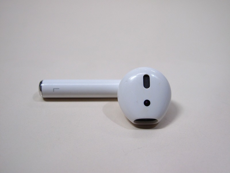 Apple純正 AirPods 第2世代 MV7N2J/A 左 イヤホン 左耳のみ　A2031　[L]_画像2