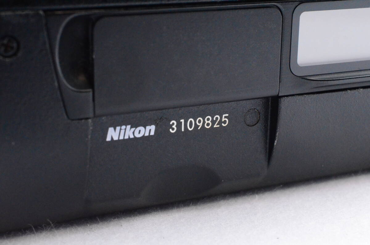 Nikon ニコン F5 フィルムカメラ ボディ MF-28 データバック _画像9