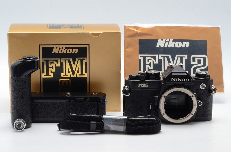 超人気 美品 元箱 Nikon ニコン FM2 ブラック フィルムカメラ ボディ MD-12 モータードライブ付き_画像1