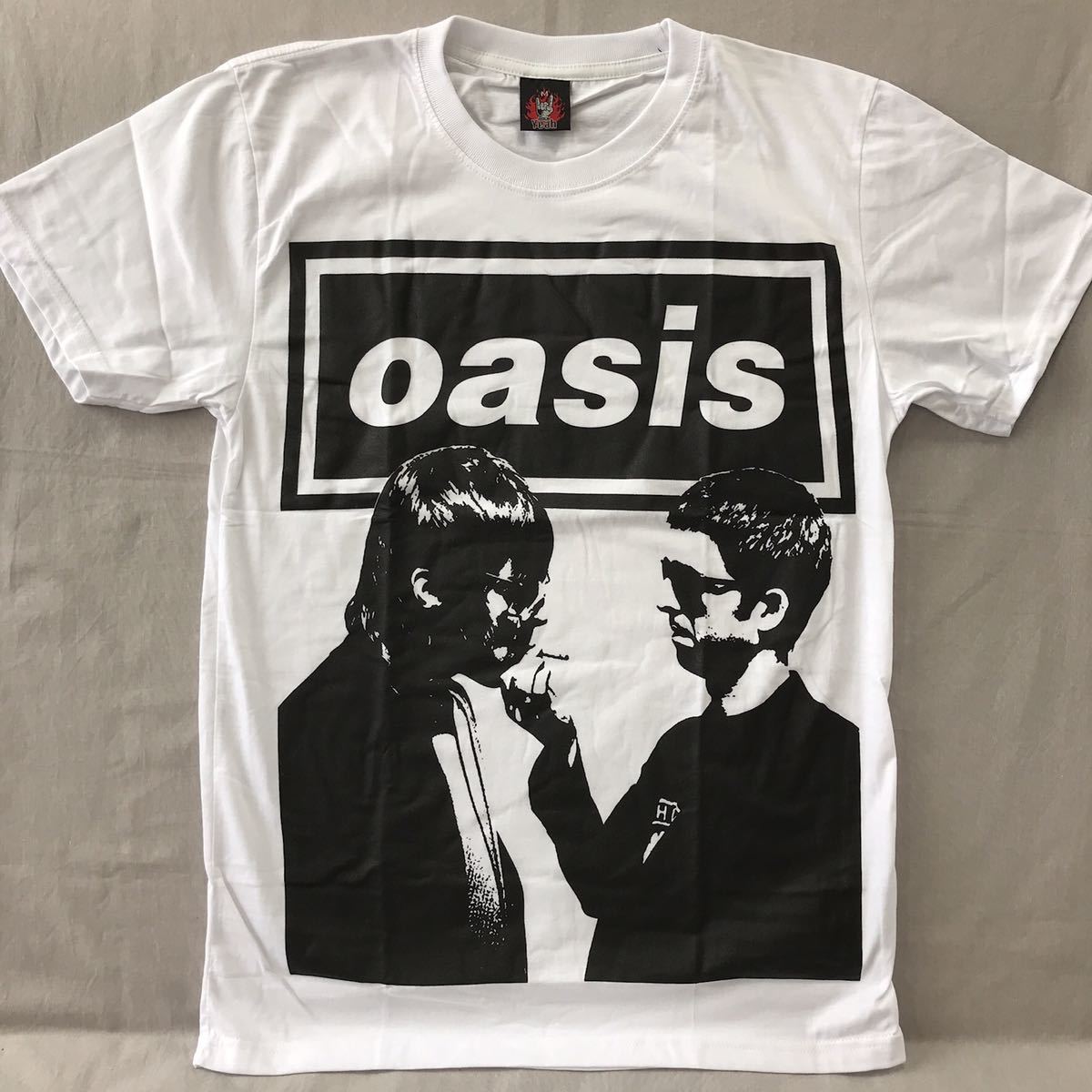 バンドTシャツ　オアシス（Oasis）　新品 L_画像1