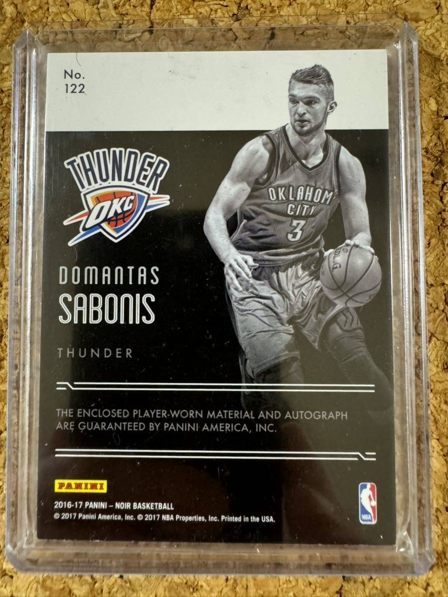 2016 PANINI NOIR #122 Domantas Sabonis RPA ルーキーパッチオート /75_画像2