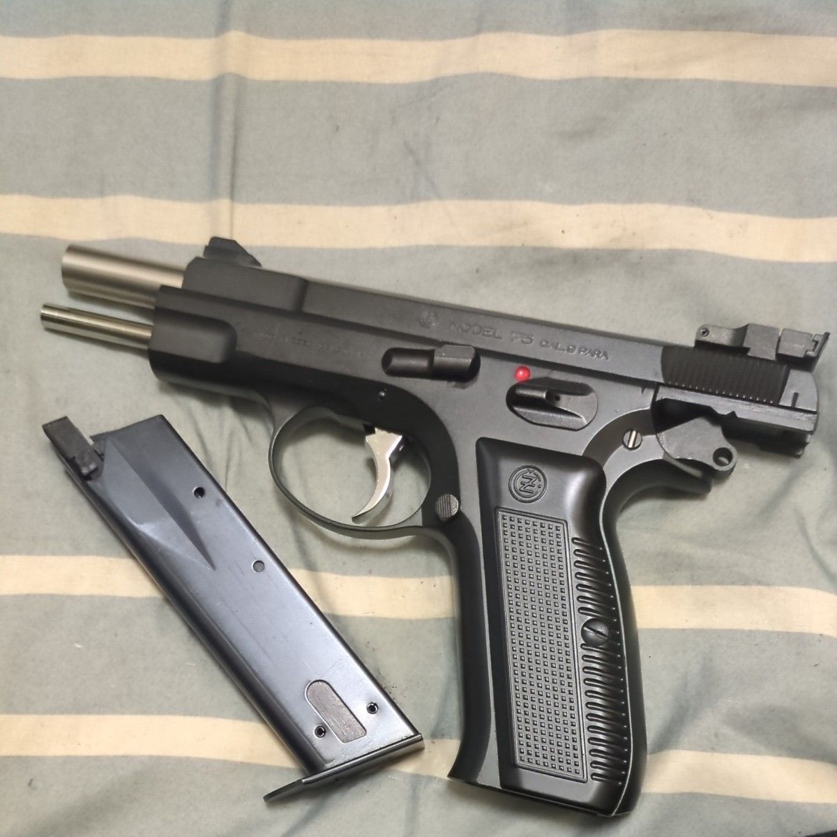 kSCCz75ガスブローバックガン2st非7カスタム