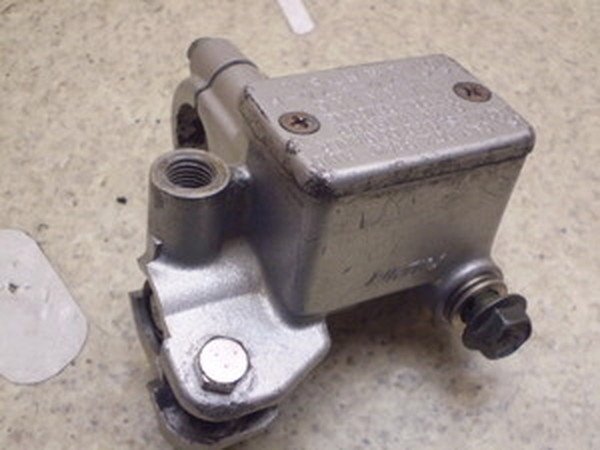 HK6459 ストリートマジックⅡ50 フロントマスターシリンダー CA1LB-1157