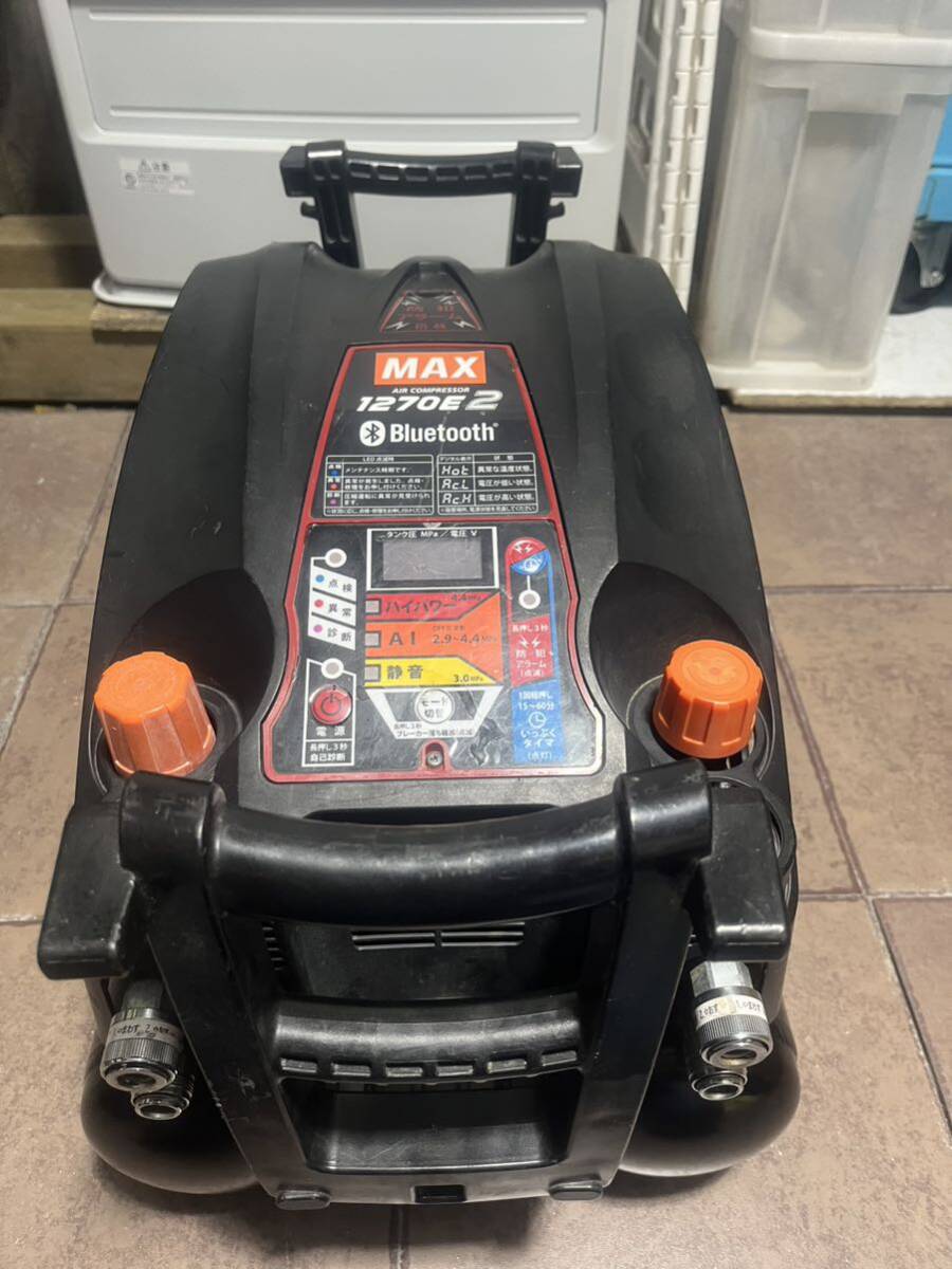 MAXマックス エアコンプレッサー AK-HH1270E2中古品。_画像2