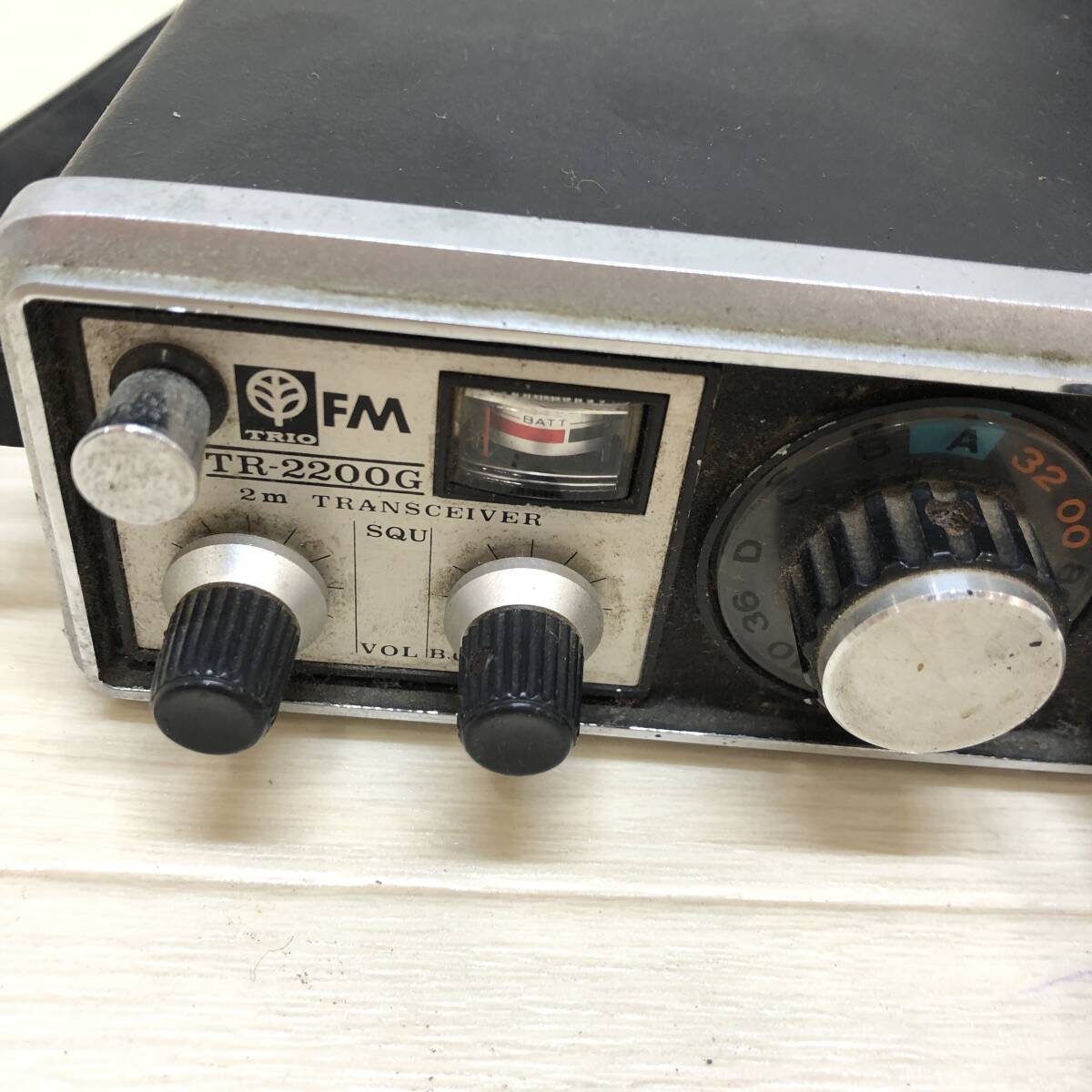 ^ TRIO Trio 2M FM приемопередатчик TR-2200G рация радиолюбительская связь хобби ремонт работоспособность не проверялась утиль ^C72862
