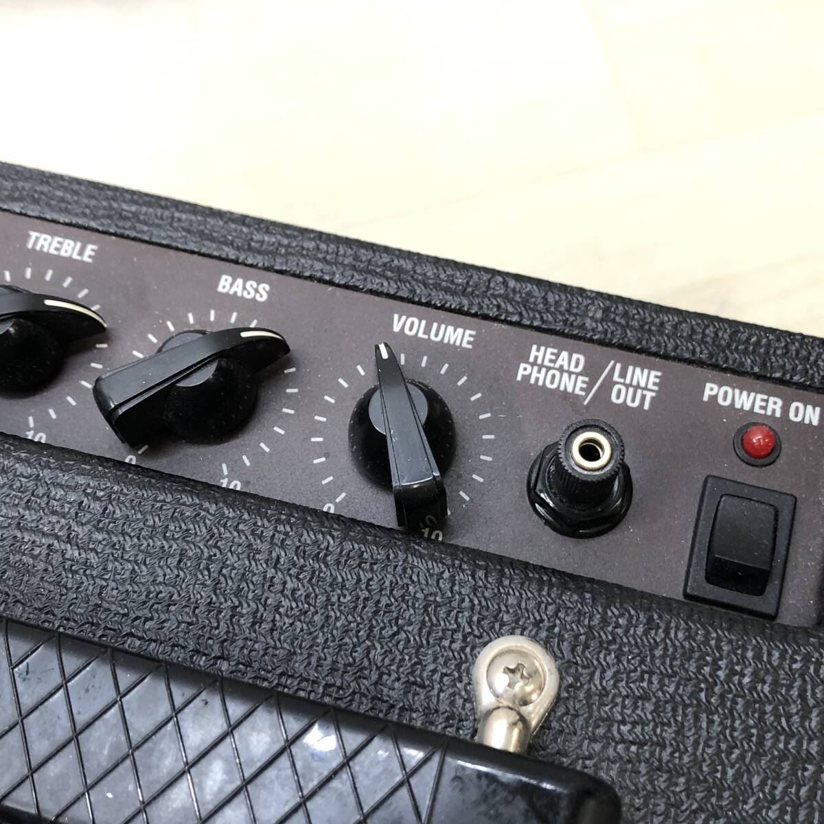 ♪VOX ヴォックス V9106 Pathfinder10 ギターアンプ コンボアンプ 音楽 楽器 器材 音出し確認済み 中古品♪C23273_画像6