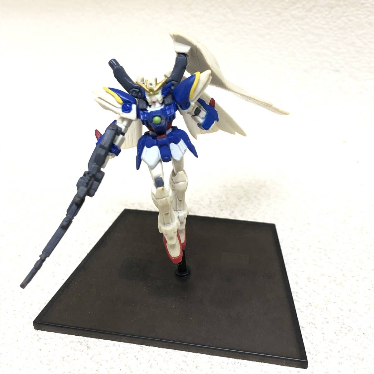 △ BANDAI バンダイ ガンダムコレクション ミニフィギュア ウィングガンダムゼロ ベビーアームズ ナタク ガンコレ アニメ 現状品 △Ｃ73055_画像5