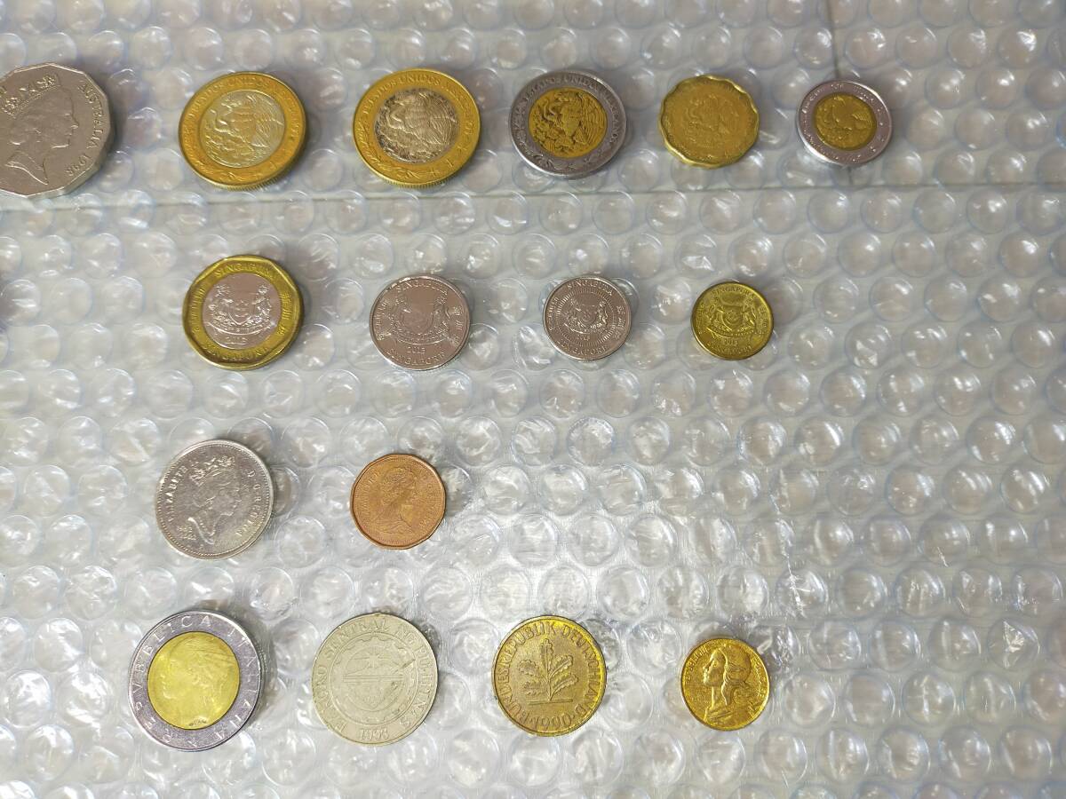 ★旧紙幣・硬貨まとめ★インドネシア ルピア タイ バーツ マレーシア オーストラリア メキシコ シンガポール ドル カナダ フランス 古銭A40_画像4