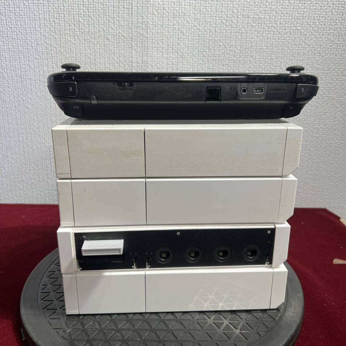 棚172 【任天堂 Wii 本体 RVL-001】大量まとめ 4台セット シロ 本体のみ リモコン ヌンチャク 他付属品欠【動作未確認】ジャンク_画像2