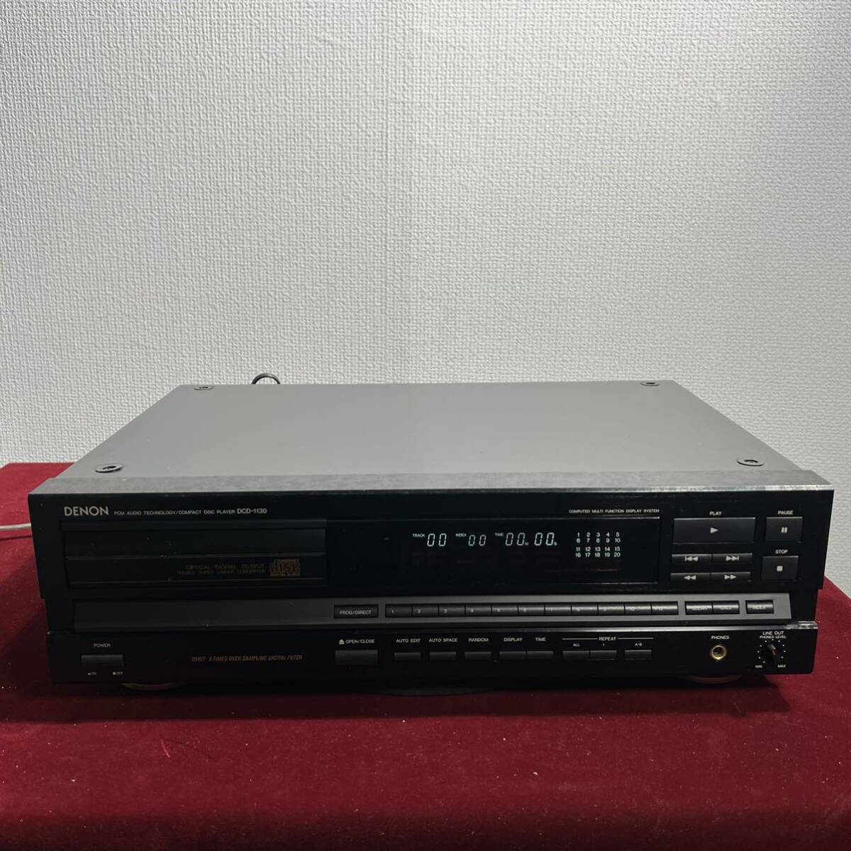 f015 ◇ DENON デノン CDプレーヤー DCD-1130 ◇ジャンク(通電のみ確認済み)の画像1