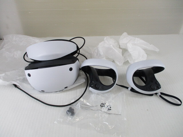 G2919 送料無料！ ※未検品※ PlayStation VR2 PS5専用 CFIJ17000 中古現状品(ジャンク扱い)/箱傷み有/傷や汚れ等の使用感有_画像4