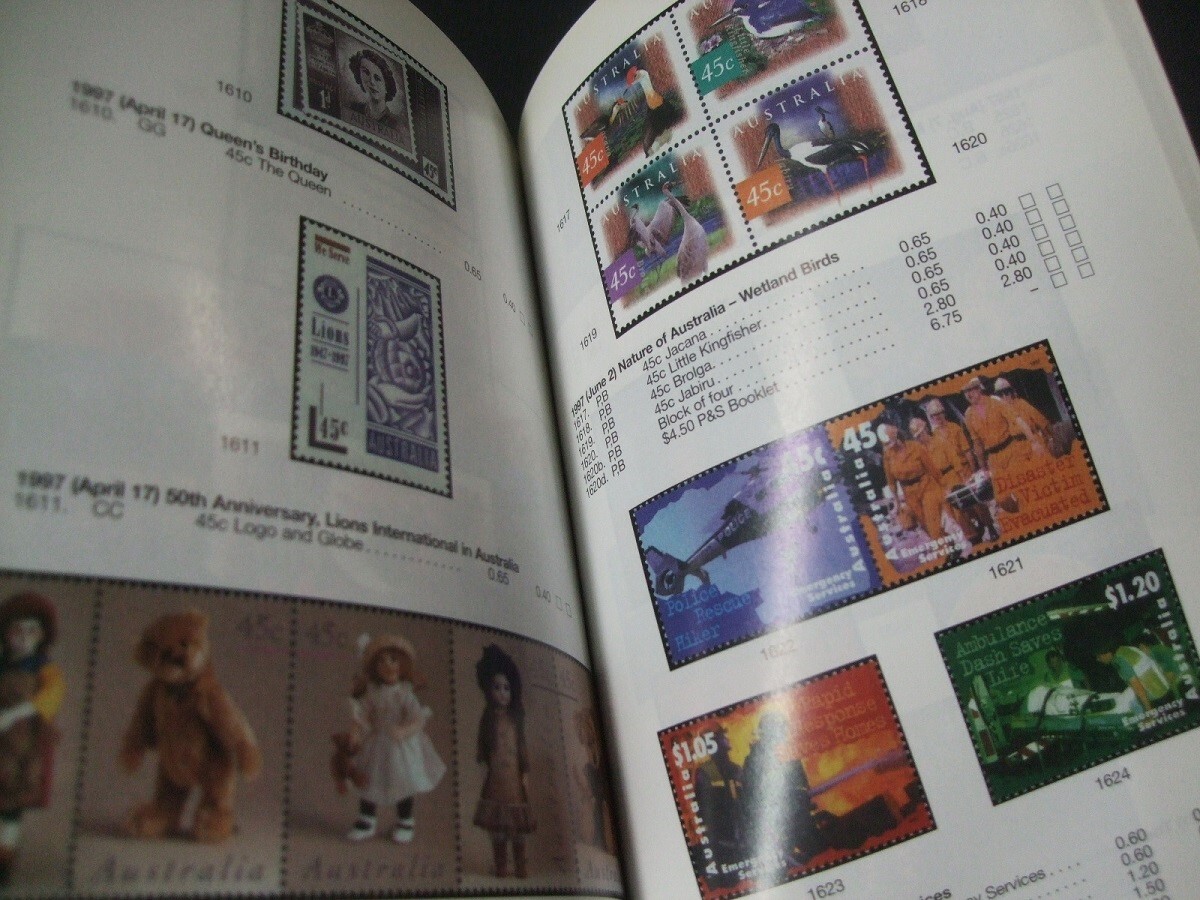 オールカラー「オーストラリア切手カタログ2002 ポケットサイズ版」1冊。未使用品。とても良好_画像9