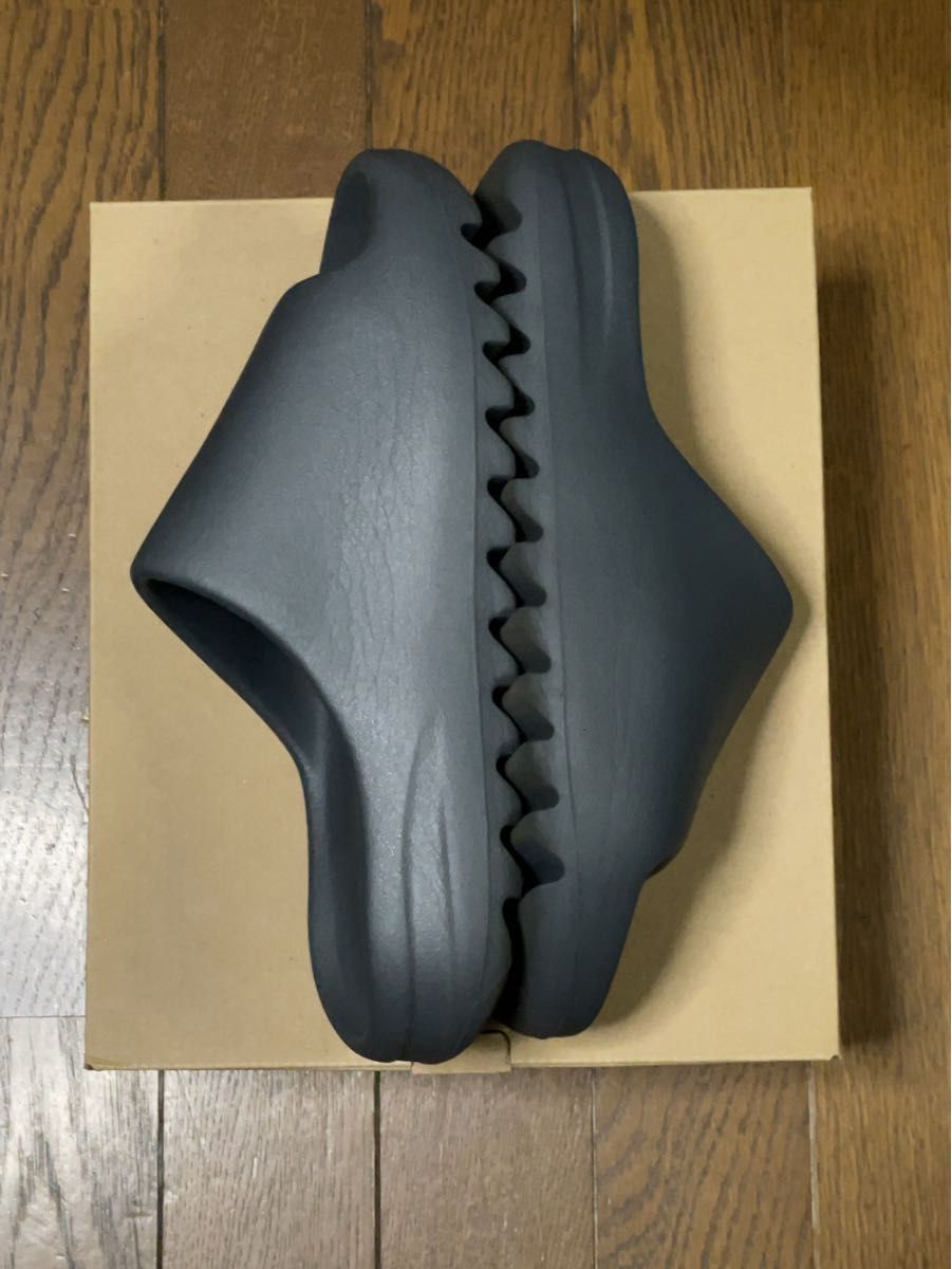 adidas yeezy slide スレートグレー　24.5cm
