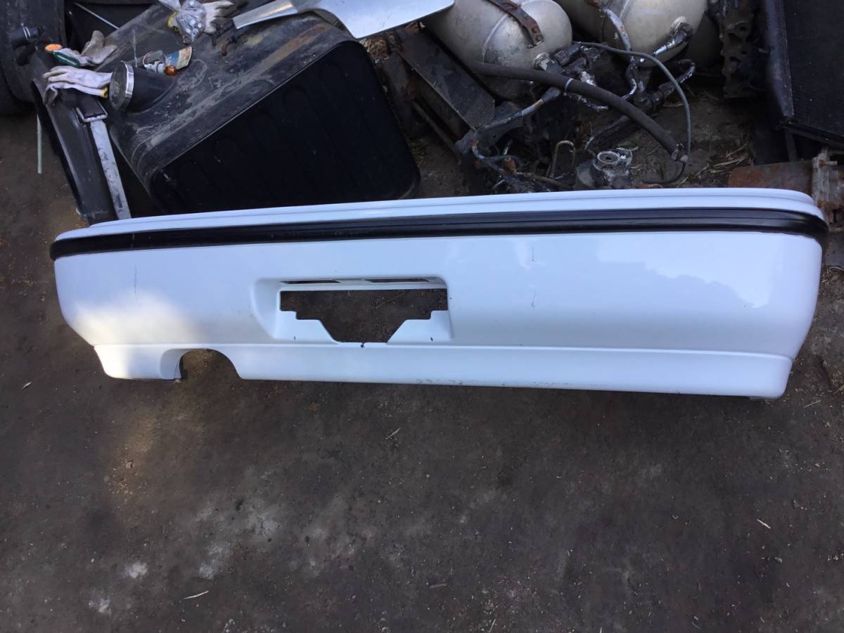  Isuzu Gemini old car rear bumper Assy J 19323 same day shipping possible original white 8943894766