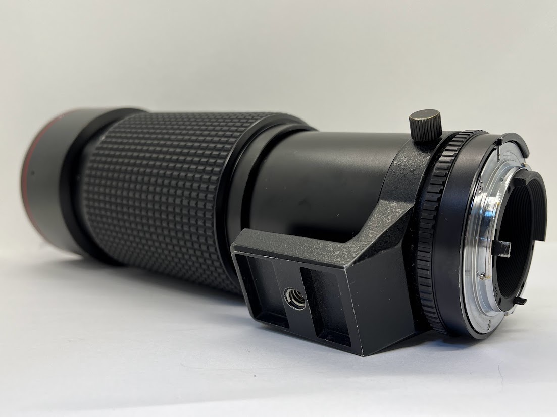 トキナー AT-X SD100-300 F4 望遠レンズ ニコンFマウント トキナー AT-X SD100-300 F4 望遠レンズ ニコンFマウント