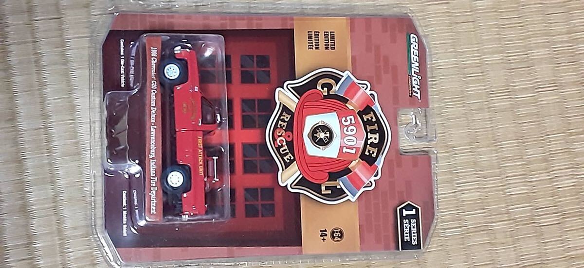 GREENLIGHT FIRE RESCUE 5901　SERIES 1 1/64 グリーンライト　ファイヤー　レスキュー 5901 シリーズ 1 1/64_画像6