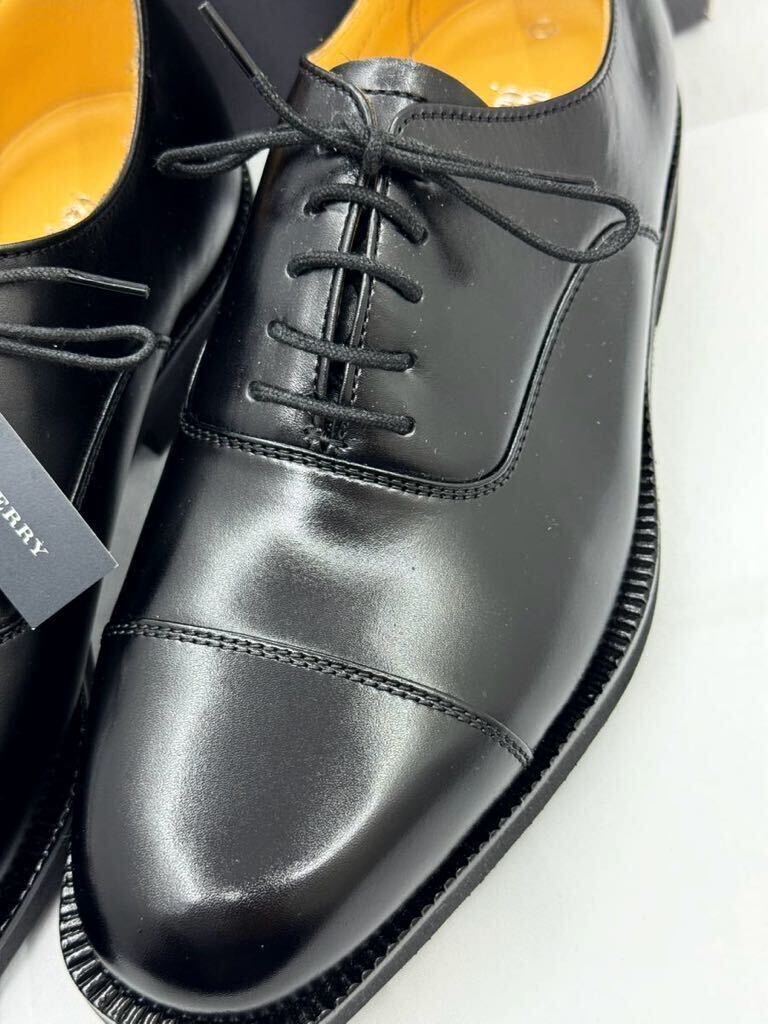 未使用品　バーバリー　ビジネスシューズ　ストレートチップ　ブラック　25.5センチ 25/5 EEEE 革靴　メンズ　内羽　レザー