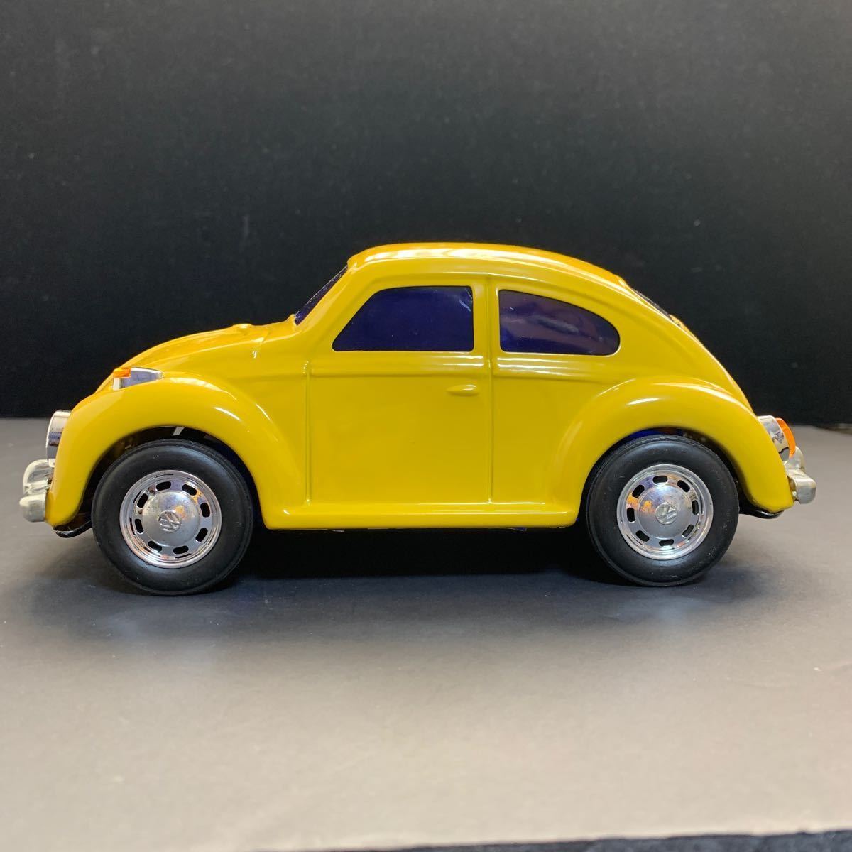 ブリキ製ミニカー VW Volkswagen Beetle フォルクスワーゲン ビートル 全長約21.5㎝ スケール不明 イエロー トイズクラブ TOYSCLUB外箱破れの画像8