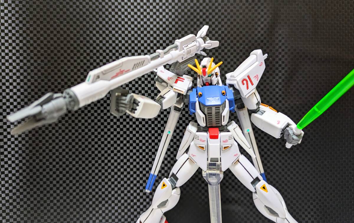 Yahoo!オークション - HGUC 1/144 ガンダムF91 塗装済完成品 Yahoo!オークション - HGUC 1/144 ガンダムF91 塗装済完成品